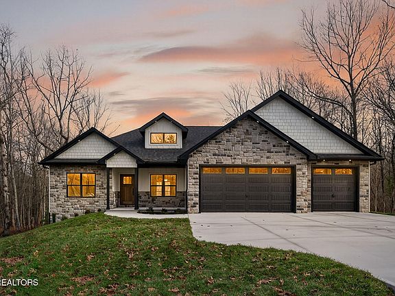 2nd image of 605 Westchester Dr Lot 156