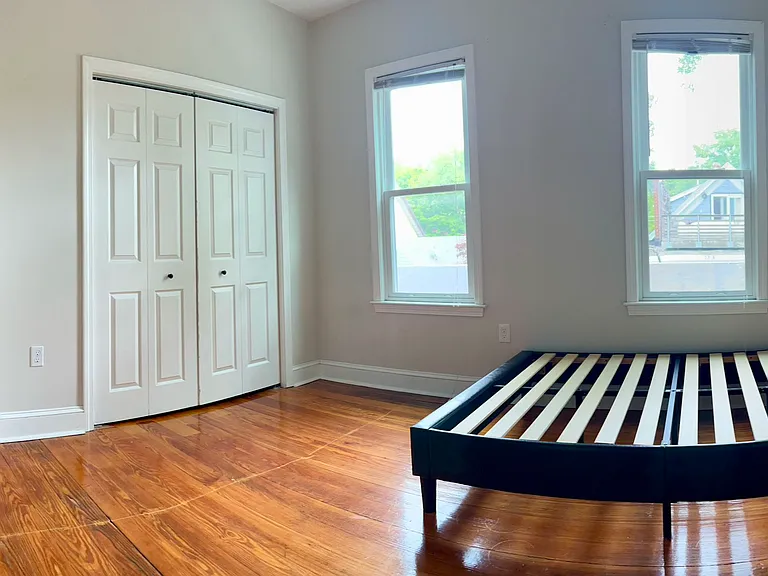 11 Tufts St #6 — Photo 14