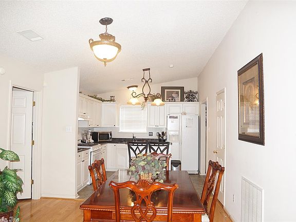 3rd image of 12928 Westglen Dr