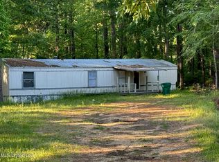 106 Rolling Hills Dr, Raymond, MS 39154