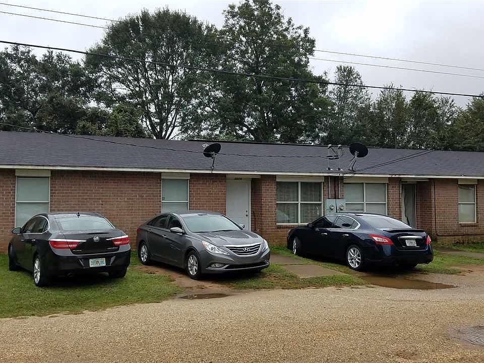 1st image of 90089010 Bowman Ave