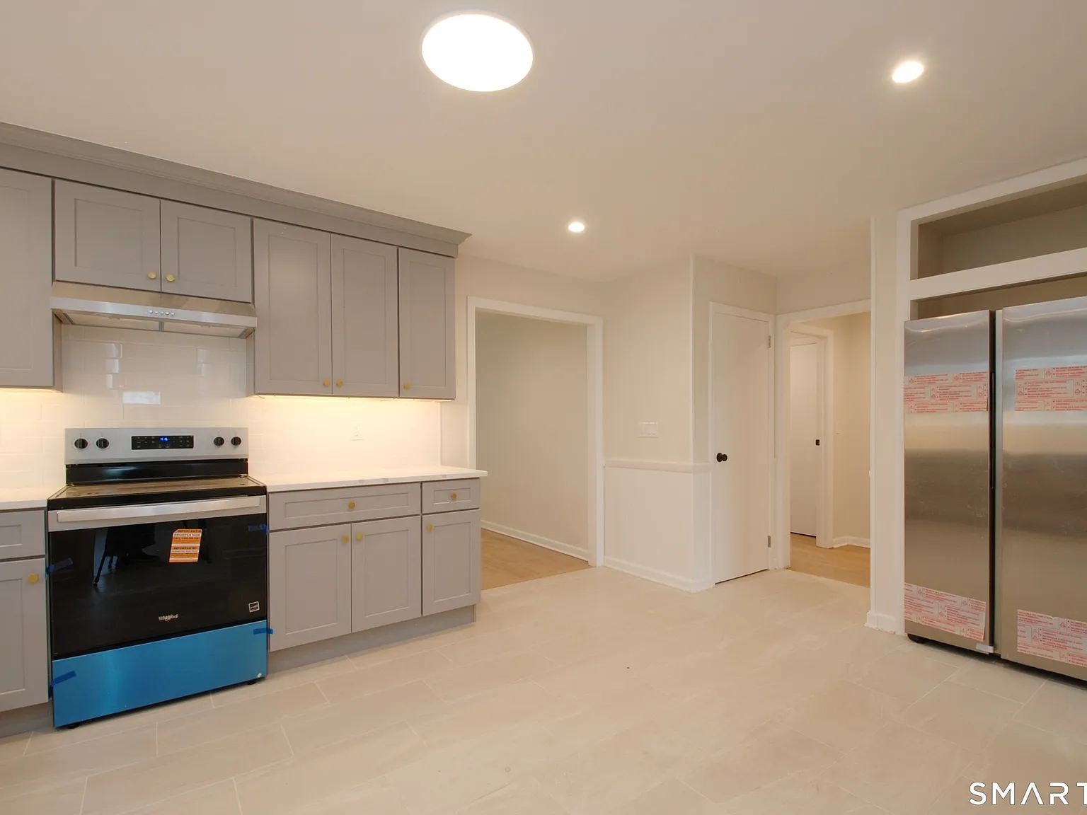 3 bed, 2.0 bath, 1480 sqft, $3,950 — Photo 3