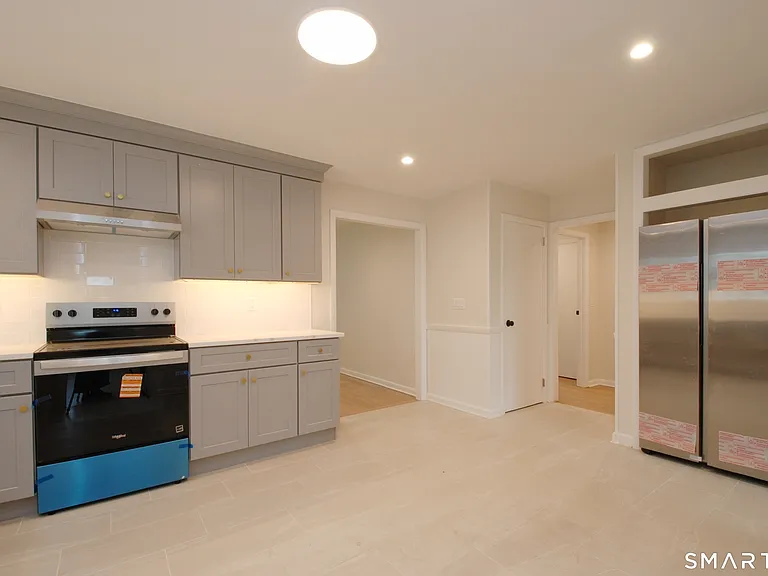 306 Courtland Ave #1 — Photo 3