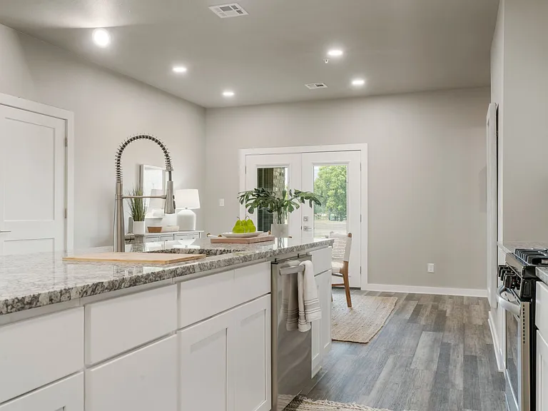 Douglas Creek Patio Homes — Photo 8