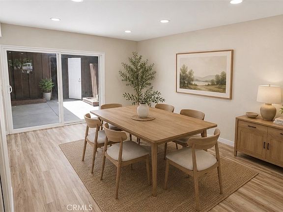 3rd image of 7509 Winnetka Ave