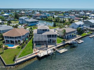 4363 Biscayne Dr, Hernando Beach, FL 34607