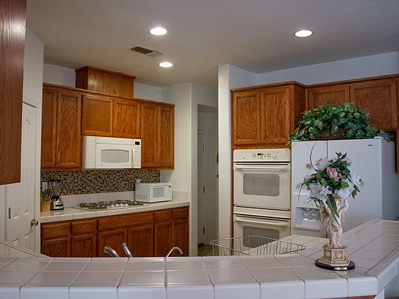 3rd image of 6577 Aggies Ct