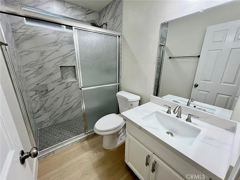 759 E Avenue J6 — Photo 31