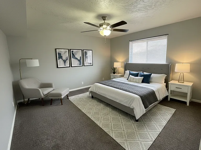 Juniper Gardens — Photo 13
