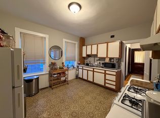 9 Cleveland St, Somerville, MA 02143