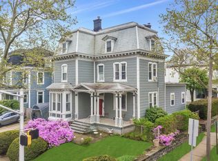 104-106 W 8th St, Bayonne, NJ 07002