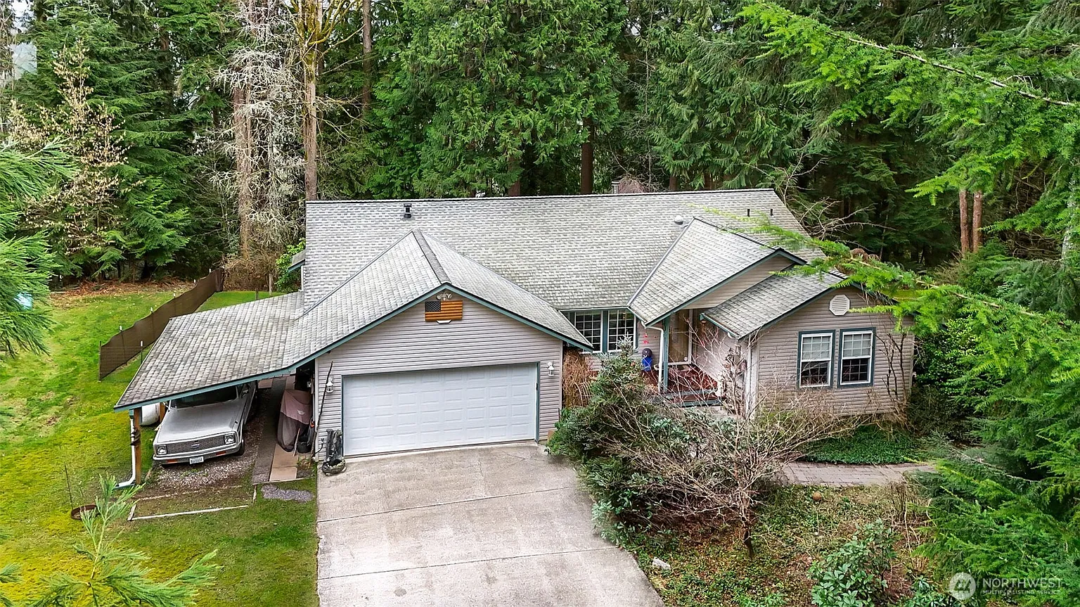 13615 Jordan Trails Road photo 1