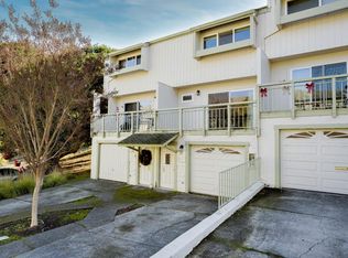 27 Aries Ln, Novato, CA 94947