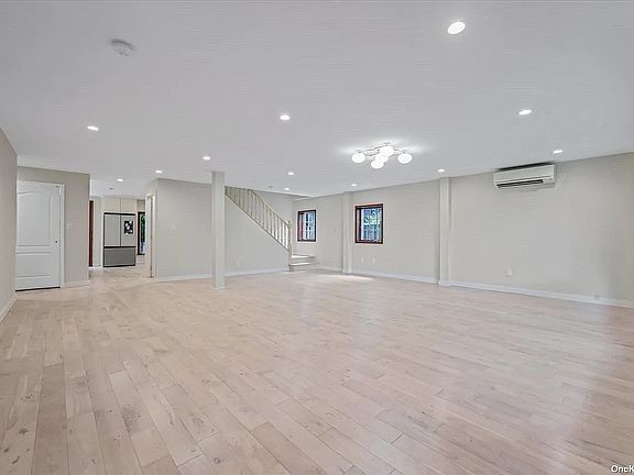 2nd image of 152 77th Ave