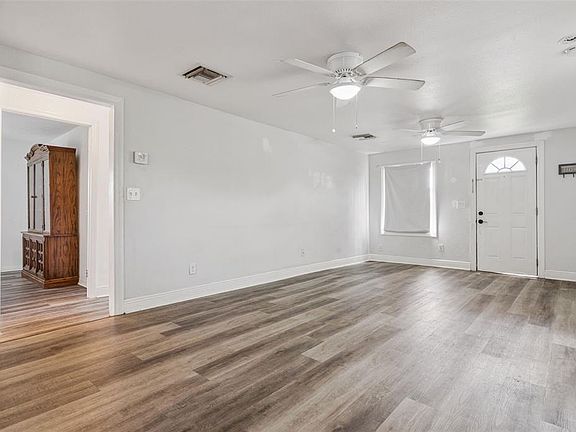 3rd image of 650 S LAKEWOOD AVENUE