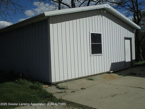 3rd image of 3097 Section Rd