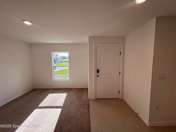 2nd image of 340 Wendover Rd SW