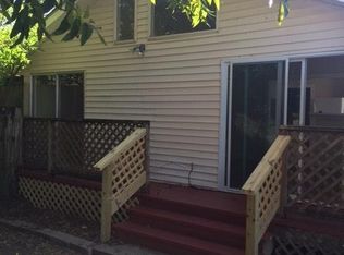 9569 Palm St, New Orleans, LA 70118