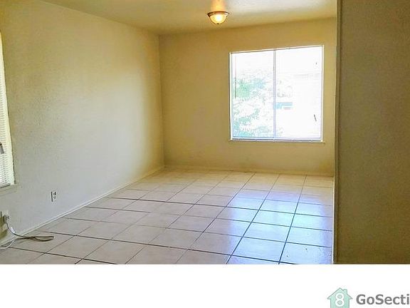2nd image of 622 Morningview Dr