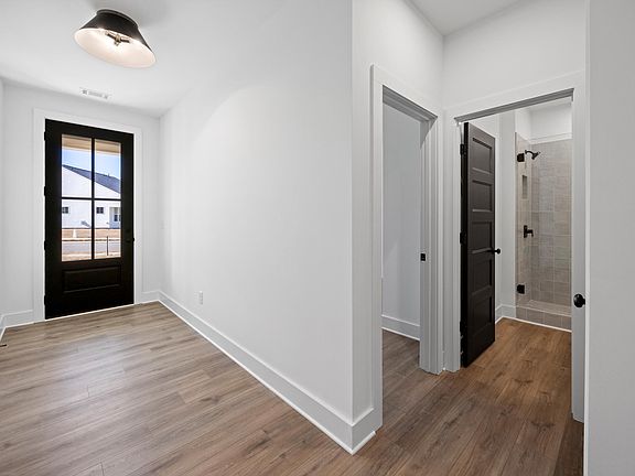 5th image of 2680 Butlers Green Cir