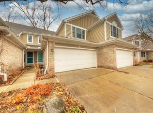 2442 Mulberry Ct, Ann Arbor, MI 48104