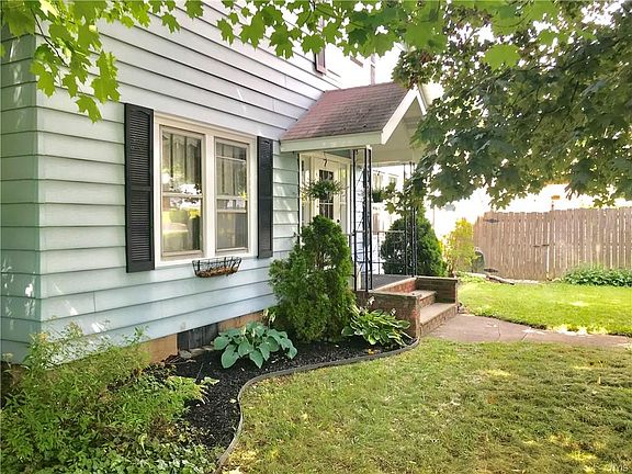 2nd image of 161 Plymouth Dr