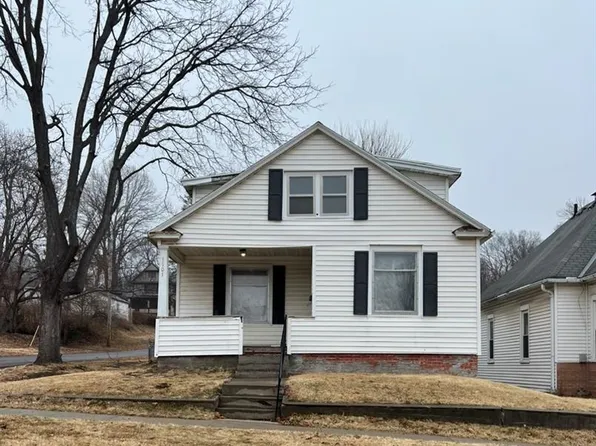1101 Randolph St, Saint Joseph, MO 64505
