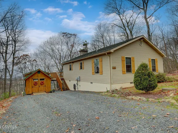 445 Evergreen Ln, Catawissa, PA 17820
