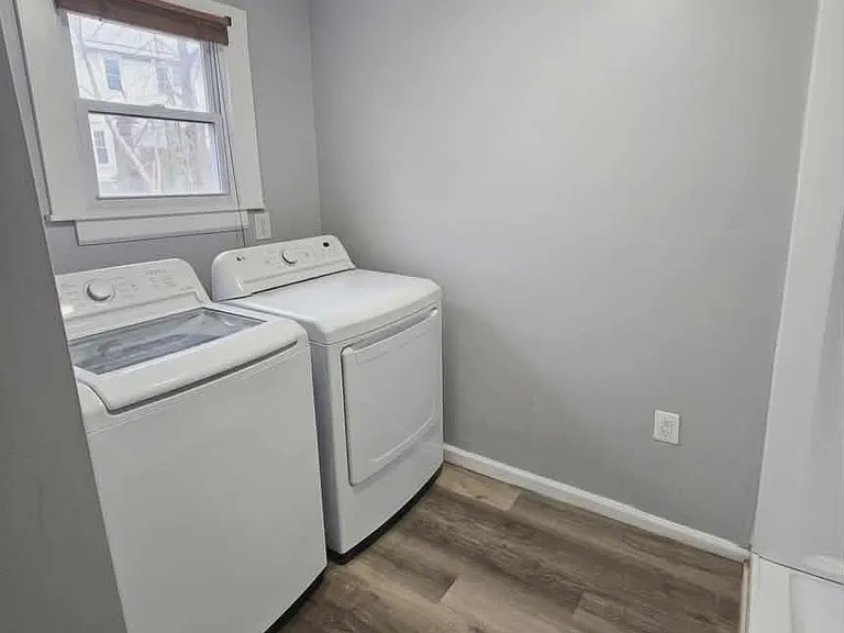 190 Conklin Ave #1 — Photo 13