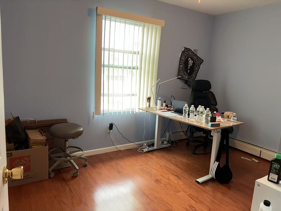1st image of 157 Barwick Blvd #2