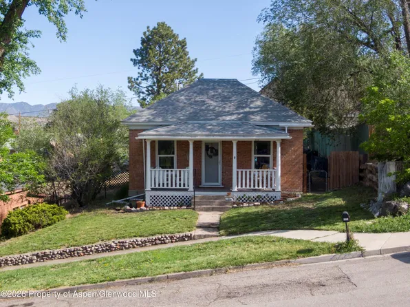 332 E 4th St, Rifle, CO 81650
