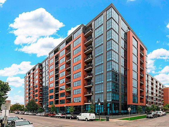 2nd image of 215 10th Ave S Unit 234