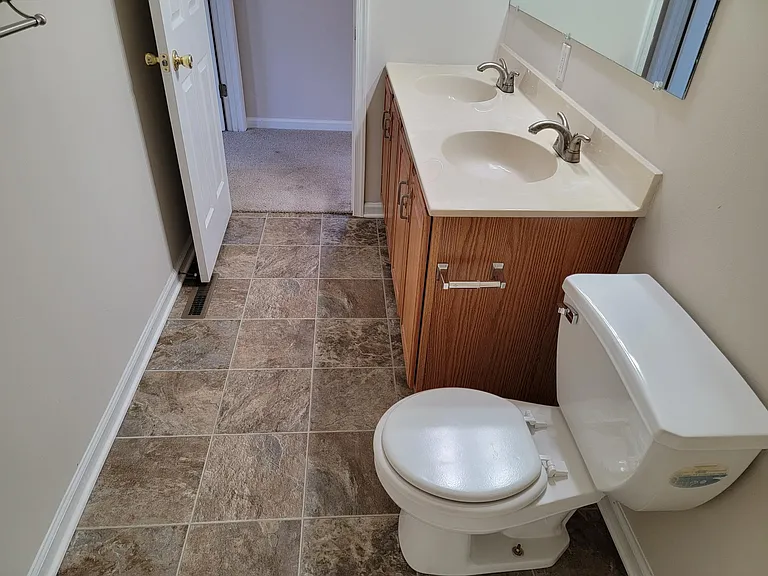 673 Rockwood Dr — Photo 14