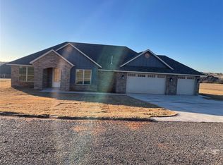 2170 Vintage Ln, Blanchard, OK 73010