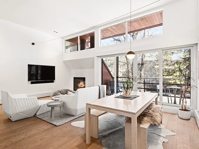 311 S Aspen St #5 — Photo 12