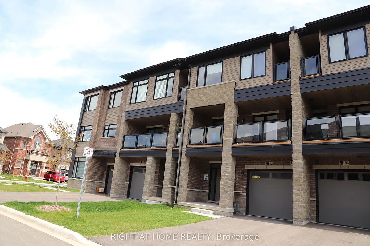 Building Photo - 1541 Hilson Hts