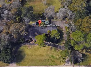 8410 Brae Acres Rd, Houston, TX 77074