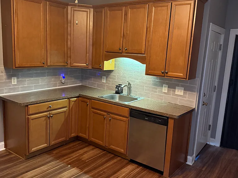 26 Churchill St #24 — Photo 5