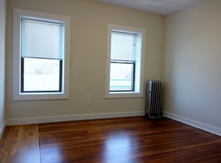 622 Columbia Rd APT 3, Dorchester, MA 02125