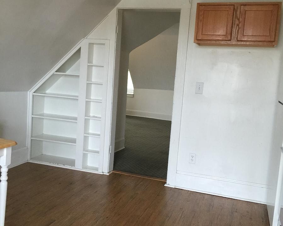 Kitchen Built-in's