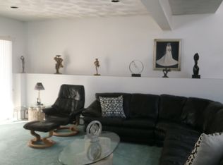 10 Fountain Ave, Johnston, RI 02919