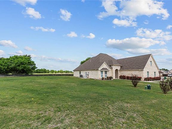 4th image of 100 Kailynne Ct