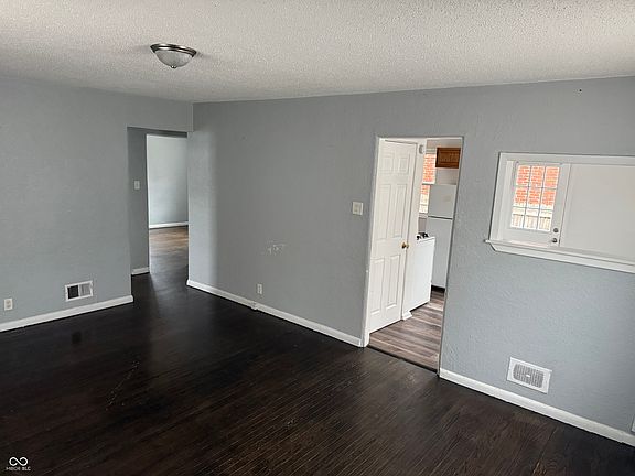 2nd image of 405 S Sheridan Ave