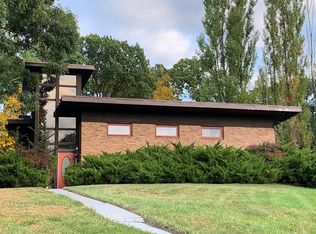 2 Toby Ter, Towaco, NJ 07082