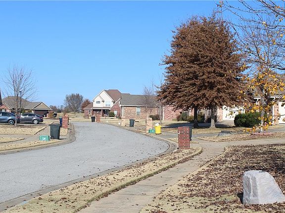 4th image of 11142 Payne Stewart Dr
