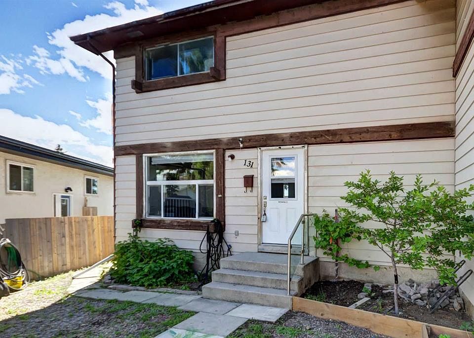 1st image of 131 E Dovertree Pl SE