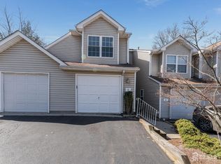 12 Mariano Ct, Somerset, NJ 08873