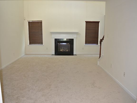 3rd image of 7220 Aragorn Ln