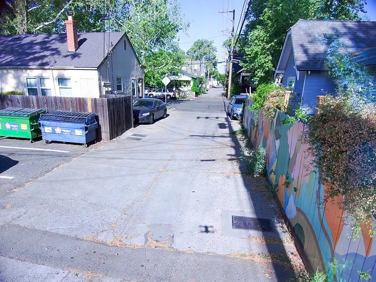 2405 F St #1 — Photo 6