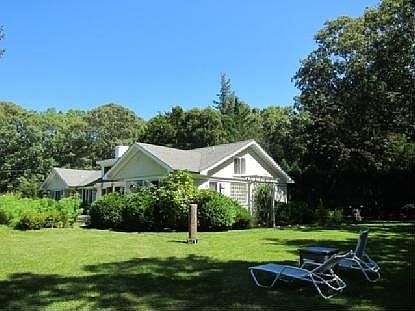 2nd image of 128 Edgemere Dr
